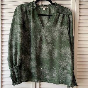 Zac & Rachel green/white long sleeve blouse size M ruffle detail